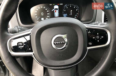 Внедорожник / Кроссовер Volvo XC90 2016 в 