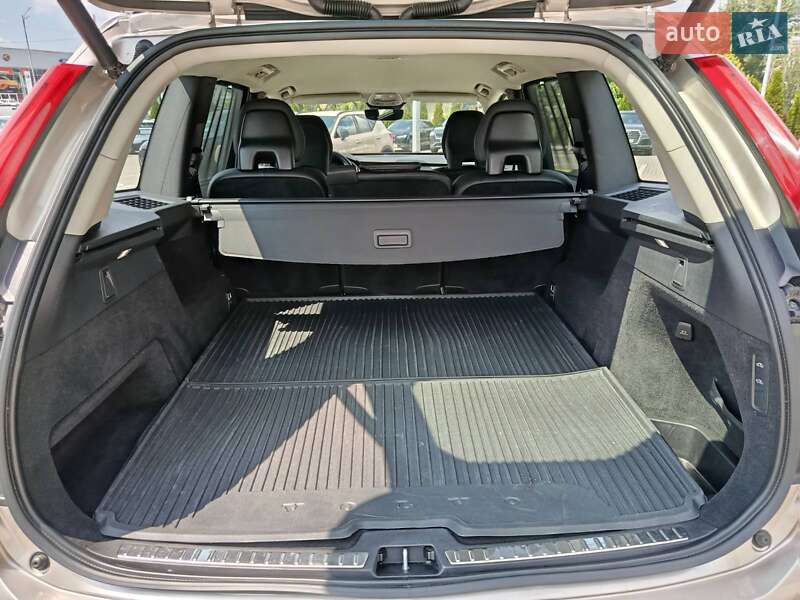 Позашляховик / Кросовер Volvo XC90 2023 в Києві