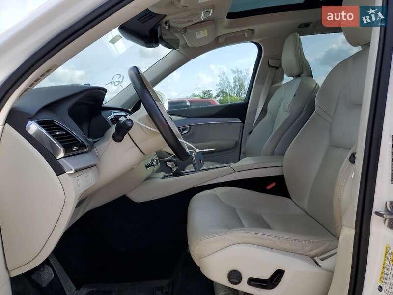 Внедорожник / Кроссовер Volvo XC90 2022 в Днепре
