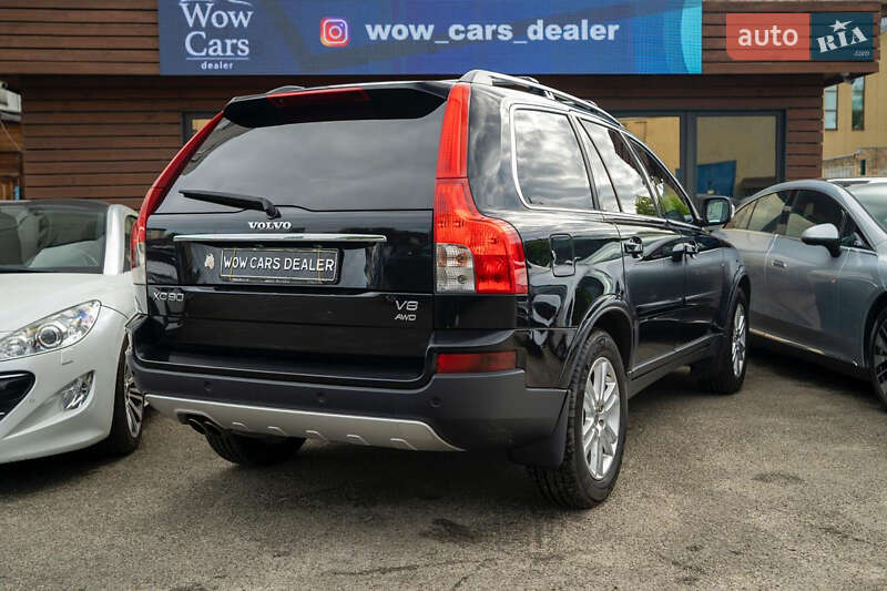 Внедорожник / Кроссовер Volvo XC90 2007 в Киеве
