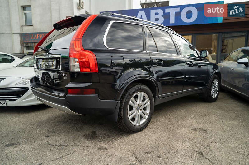 Внедорожник / Кроссовер Volvo XC90 2007 в Киеве