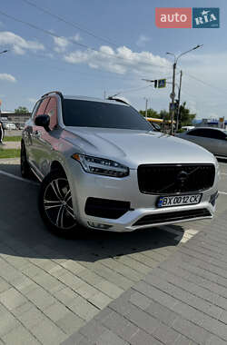 Внедорожник / Кроссовер Volvo XC90 2015 в 