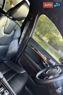 Внедорожник / Кроссовер Volvo XC90 2015 в 