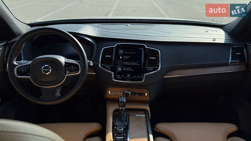 Внедорожник / Кроссовер Volvo XC90 2017 в Киеве