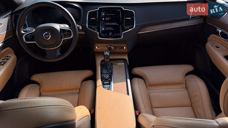 Внедорожник / Кроссовер Volvo XC90 2017 в Киеве