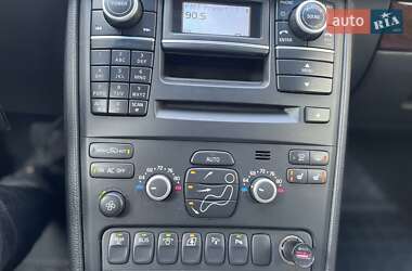 Внедорожник / Кроссовер Volvo XC90 2014 в 