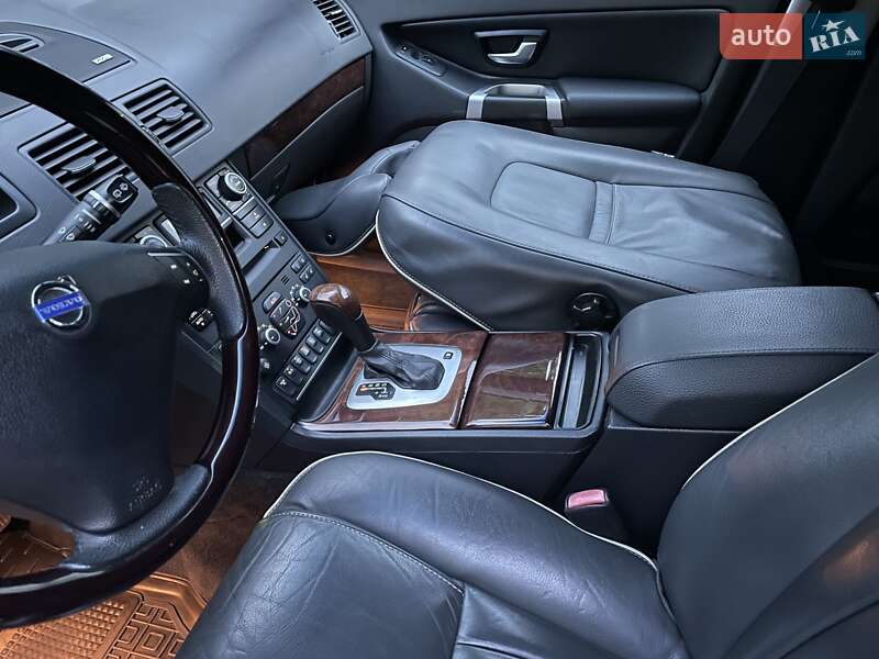 Позашляховик / Кросовер Volvo XC90 2014 в Вінниці