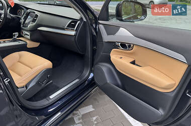 Внедорожник / Кроссовер Volvo XC90 2015 в 