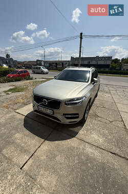 Внедорожник / Кроссовер Volvo XC90 2019 в 