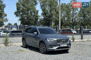Внедорожник / Кроссовер Volvo XC90 2016 в Днепре