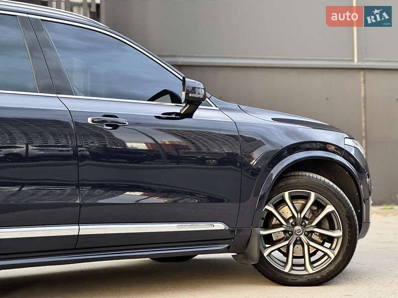 Внедорожник / Кроссовер Volvo XC90 2016 в Киеве