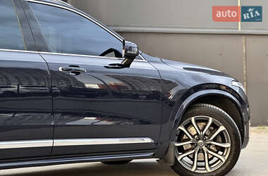 Внедорожник / Кроссовер Volvo XC90 2016 в 
