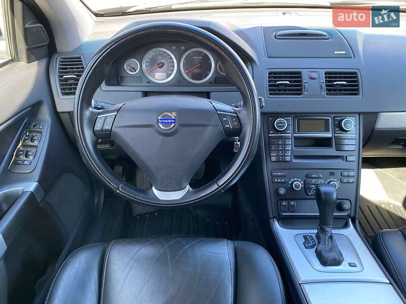 Внедорожник / Кроссовер Volvo XC90 2013 в Луцке