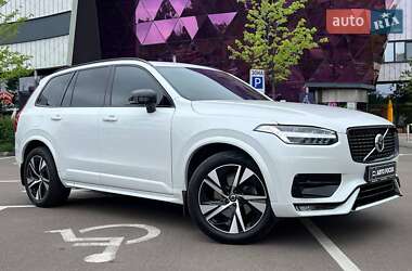 Внедорожник / Кроссовер Volvo XC90 2021 в Киеве