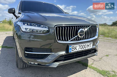 Внедорожник / Кроссовер Volvo XC90 2021 в 