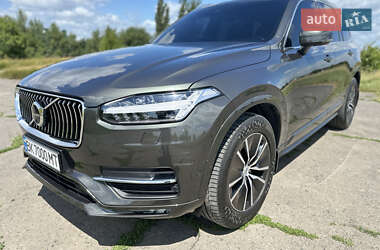 Внедорожник / Кроссовер Volvo XC90 2021 в 