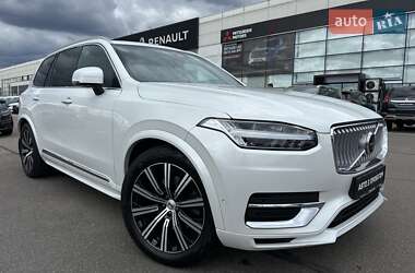 Внедорожник / Кроссовер Volvo XC90 2023 в Киеве