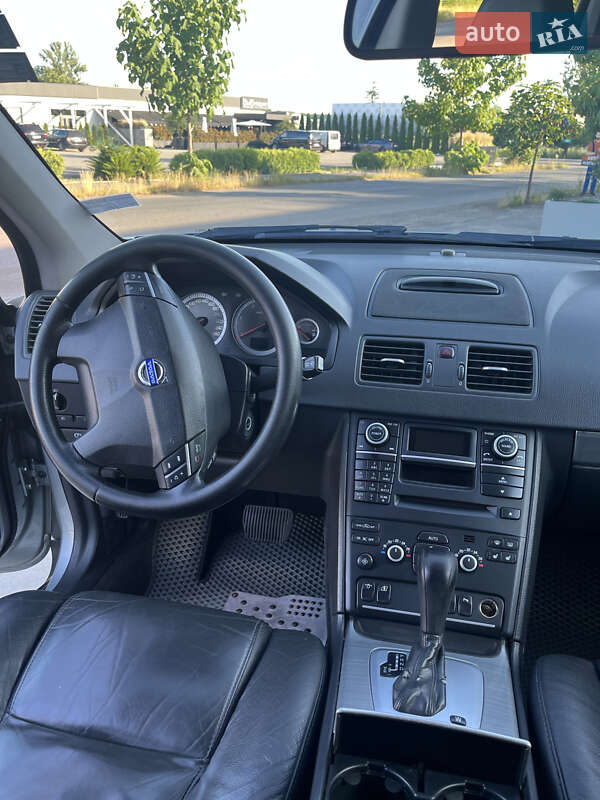 Внедорожник / Кроссовер Volvo XC90 2011 в Иршаве