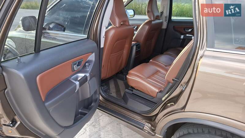 Внедорожник / Кроссовер Volvo XC90 2013 в Чопе