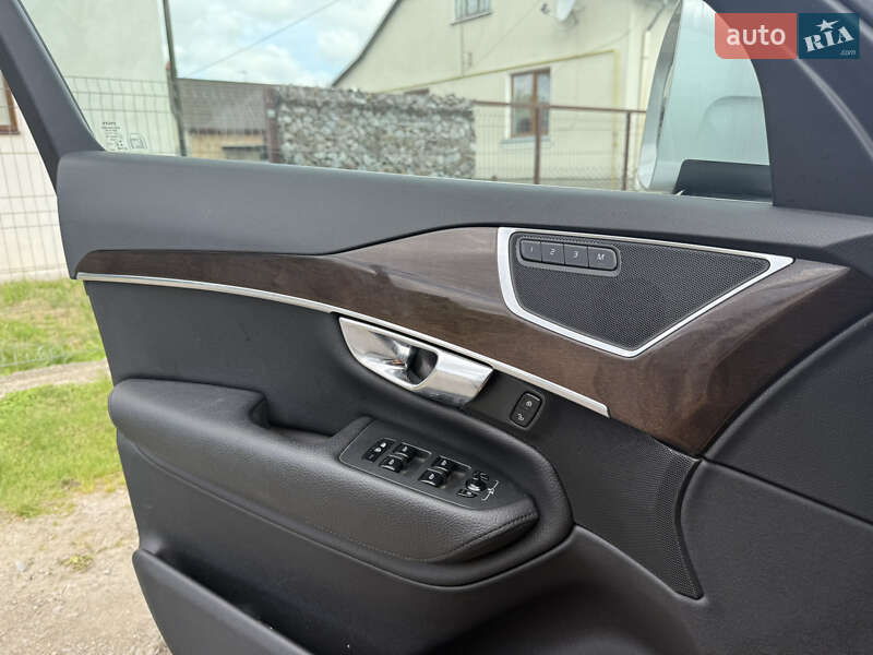 Внедорожник / Кроссовер Volvo XC90 2016 в Львове