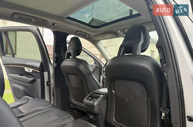 Внедорожник / Кроссовер Volvo XC90 2016 в 