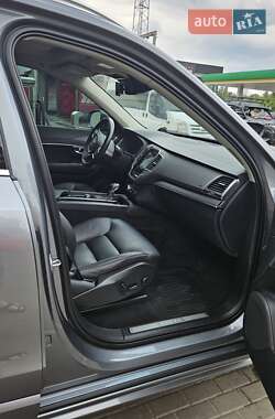 Позашляховик / Кросовер Volvo XC90 2020 в 