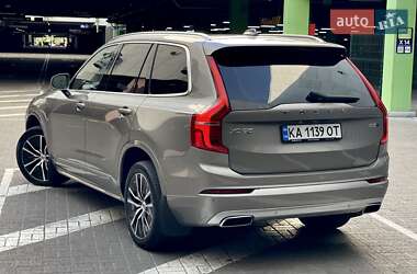 Внедорожник / Кроссовер Volvo XC90 2020 в 