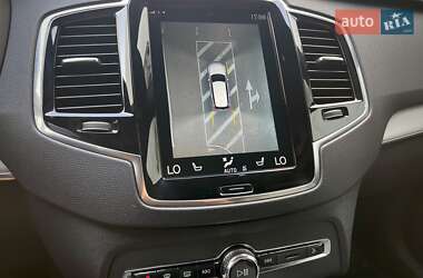 Внедорожник / Кроссовер Volvo XC90 2020 в 