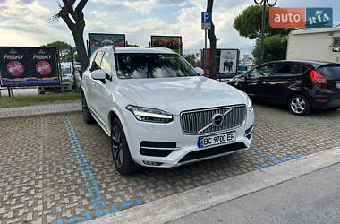 Внедорожник / Кроссовер Volvo XC90 2017 в 