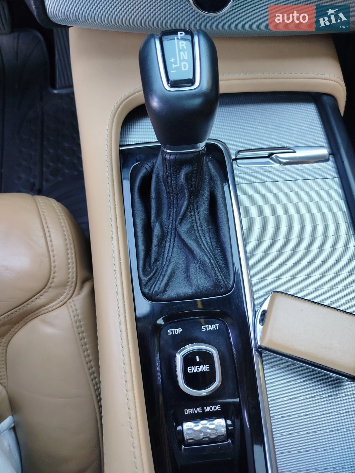 2015 Volvo XC90 - мініатюра 26