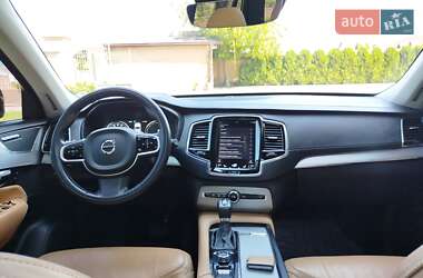 Внедорожник / Кроссовер Volvo XC90 2016 в 