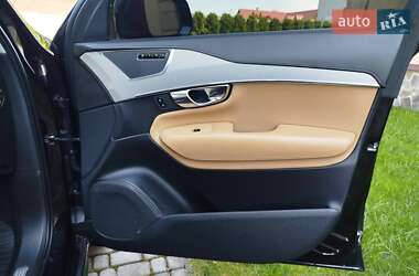 Внедорожник / Кроссовер Volvo XC90 2016 в 