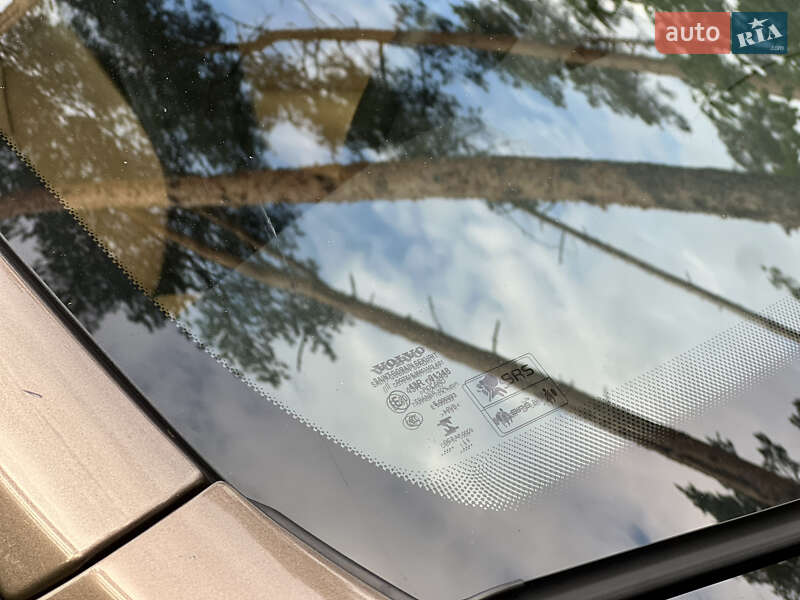 Внедорожник / Кроссовер Volvo XC90 2017 в Киеве