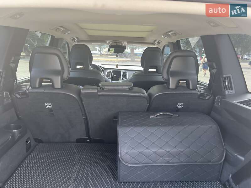 Внедорожник / Кроссовер Volvo XC90 2016 в Днепре