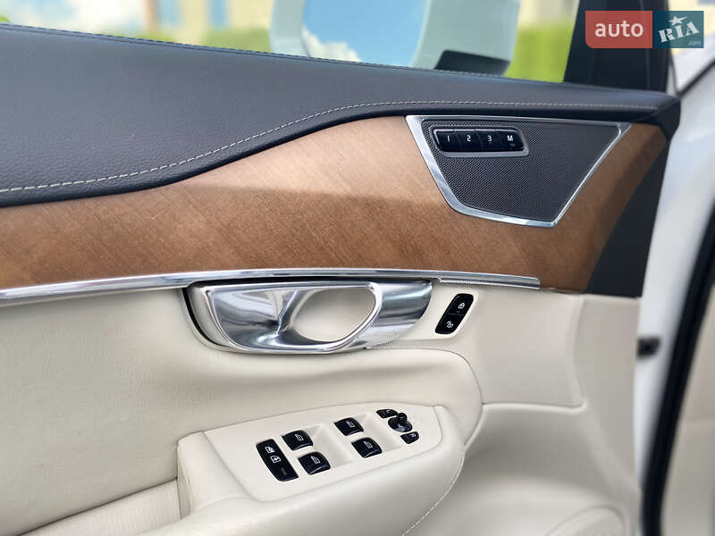 Внедорожник / Кроссовер Volvo XC90 2018 в Луцке
