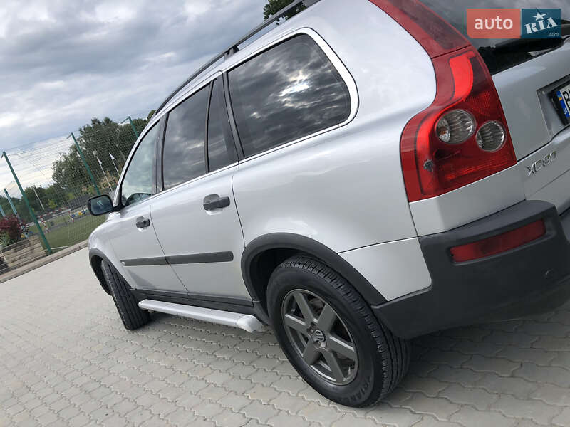 Внедорожник / Кроссовер Volvo XC90 2004 в Яворове