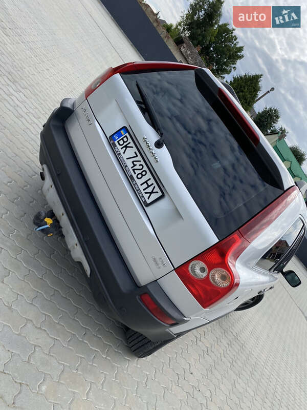 Внедорожник / Кроссовер Volvo XC90 2004 в Яворове