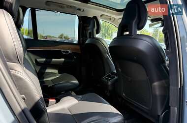 Внедорожник / Кроссовер Volvo XC90 2020 в 