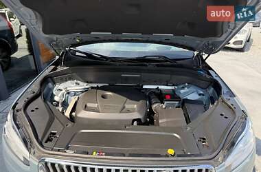 Внедорожник / Кроссовер Volvo XC90 2020 в 