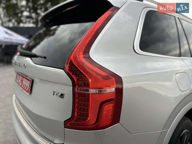 Внедорожник / Кроссовер Volvo XC90 2016 в Владимире