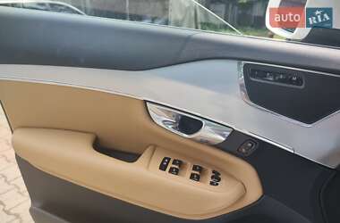 Внедорожник / Кроссовер Volvo XC90 2016 в 