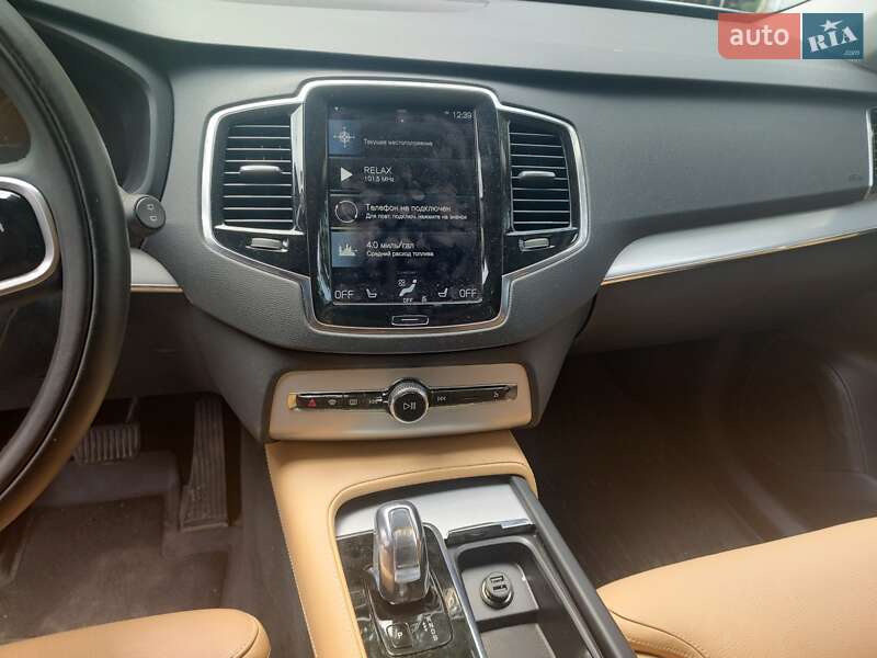 Позашляховик / Кросовер Volvo XC90 2016 в Ірпені