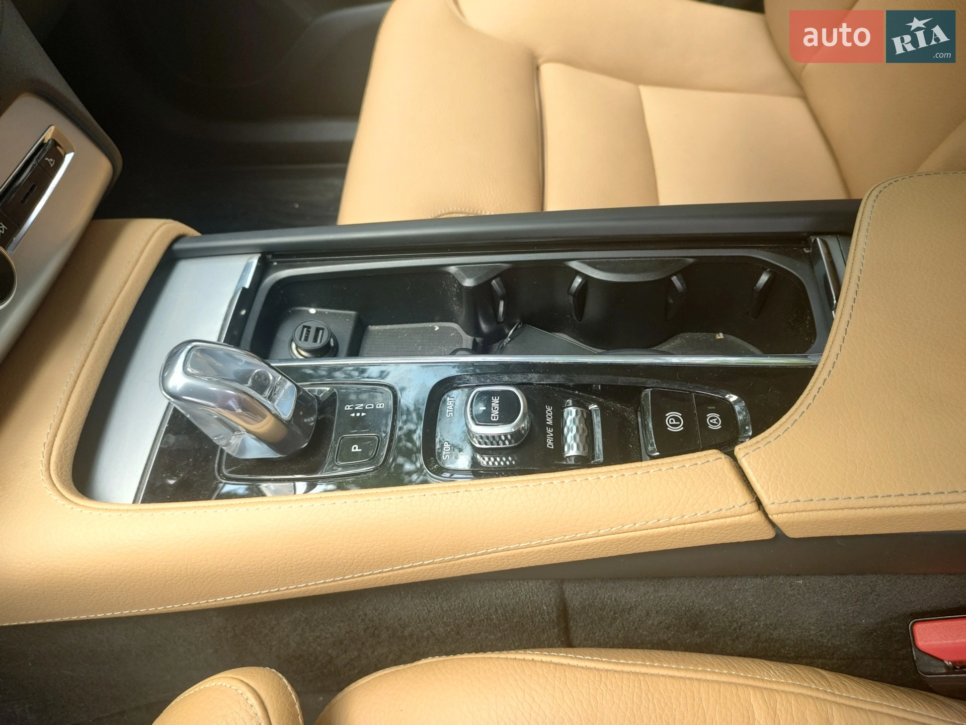 2016 Volvo XC90 - мініатюра 18