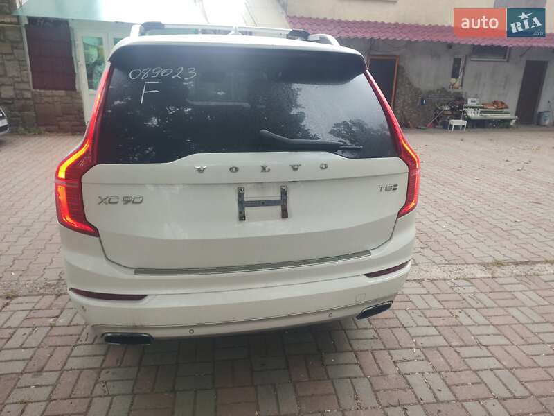 Позашляховик / Кросовер Volvo XC90 2016 в Ірпені