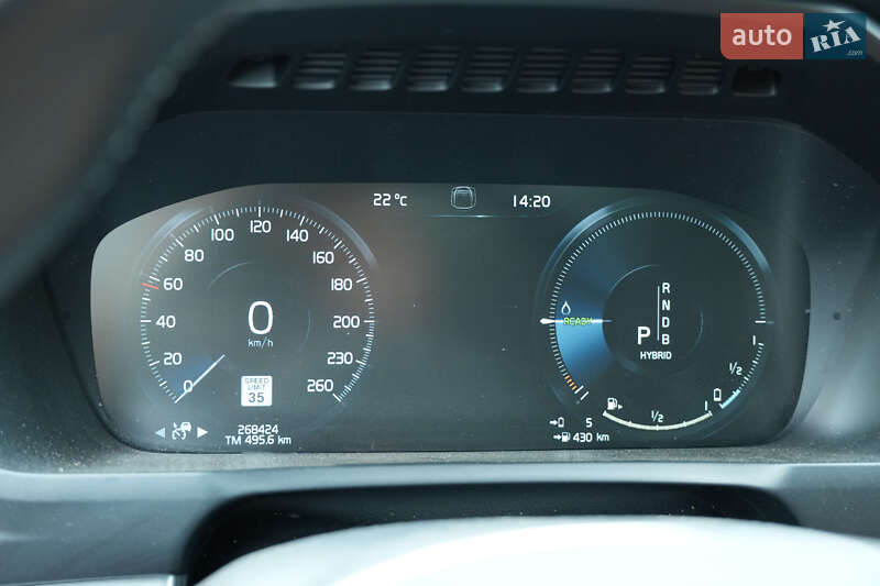 Позашляховик / Кросовер Volvo XC90 2016 в Ірпені