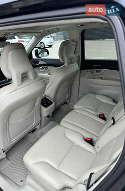 Внедорожник / Кроссовер Volvo XC90 2015 в 