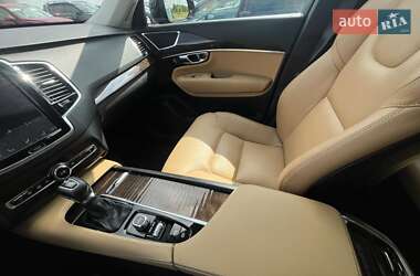 Внедорожник / Кроссовер Volvo XC90 2015 в 