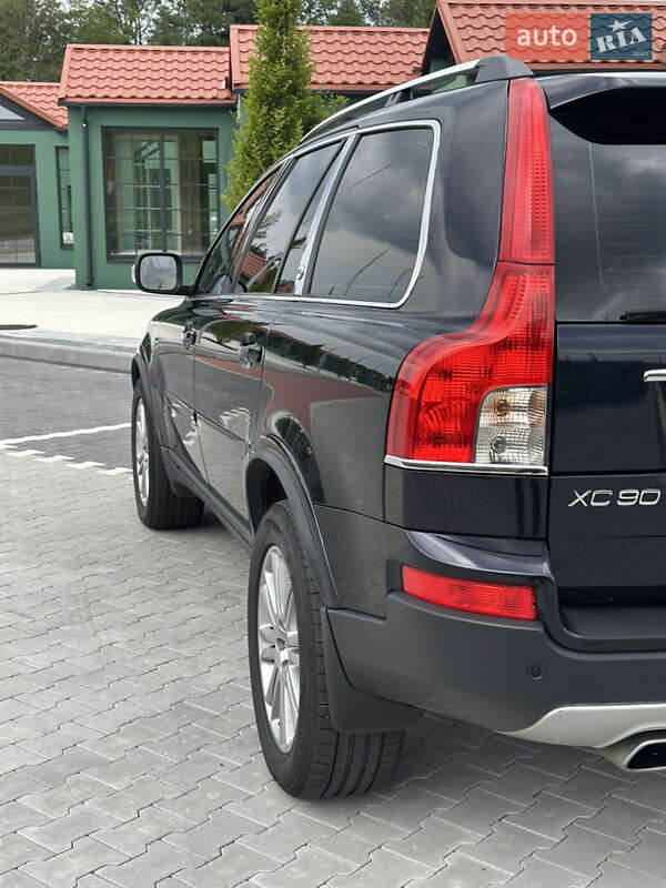 Внедорожник / Кроссовер Volvo XC90 2008 в Ирпене