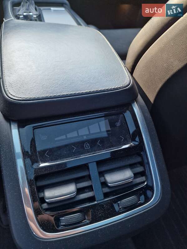 Внедорожник / Кроссовер Volvo XC90 2018 в Львове