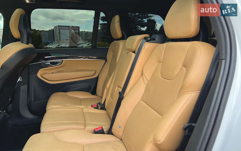 Позашляховик / Кросовер Volvo XC90 2017 в Львові